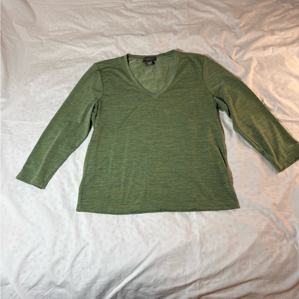 Banana Republic Olive 3/4 Sleeve V-Neck Top Size Large